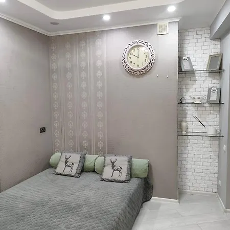 Apartamento бережанська 54 сихів верхній шувар проспект червоної калини 56 Lviv