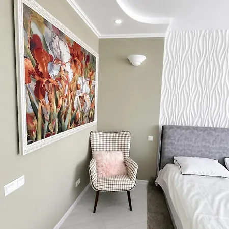 Apartamento бережанська 54 сихів верхній шувар проспект червоної калини 56 Lviv